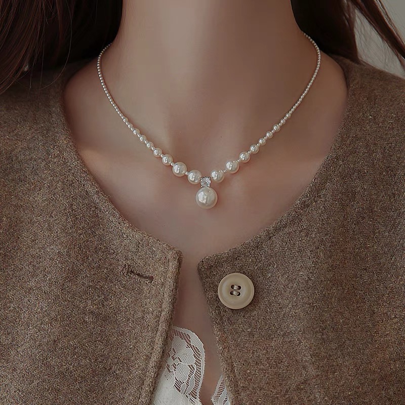 Ariel Size bead gradient pearl necklace necklace, light luxury niche collarbone chain, sweater chain accessories, fine silver necklace 